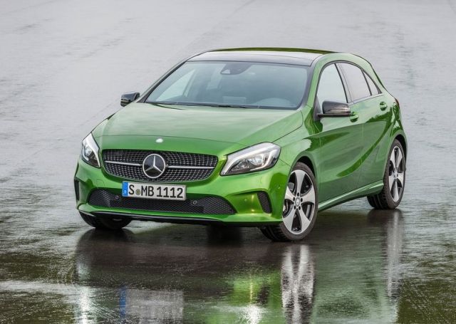 2016_MERCEDES_A_CLASS_pic-3