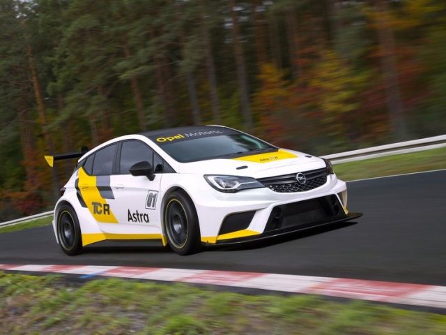 OPEL_ASTRA_TCR_pic-6