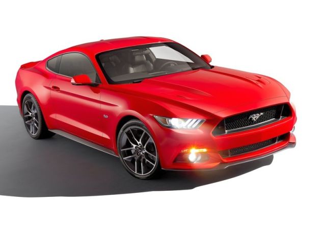 2016_FORD_MUSTANG_GT_front_pic_4