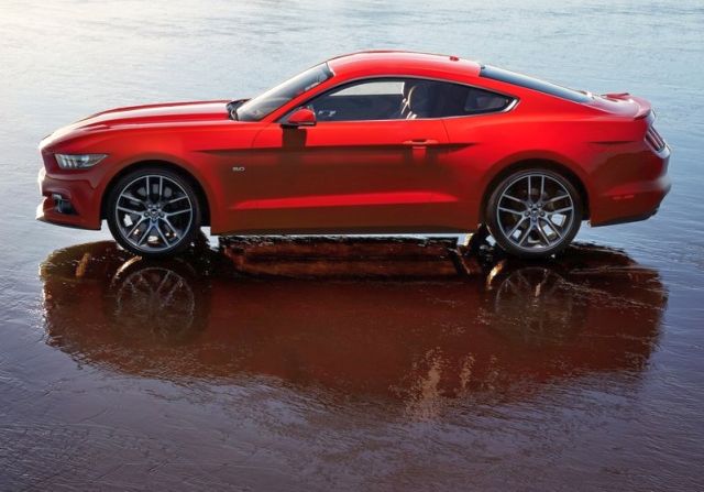 2016_FORD_MUSTANG_GT_profile_pic_6