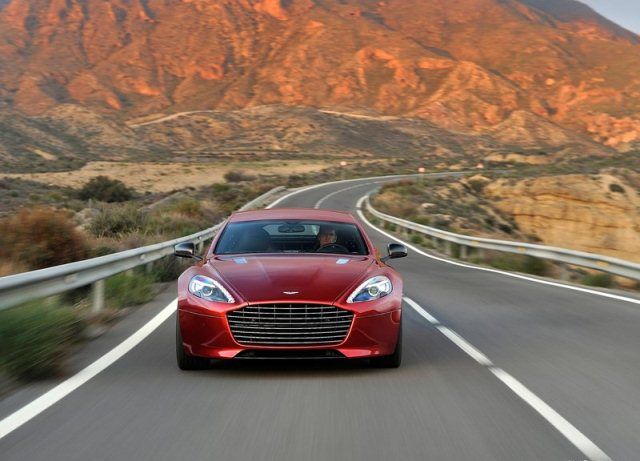 2015_ASTON_MARTIN_RAPIDE_S_front_pic-3