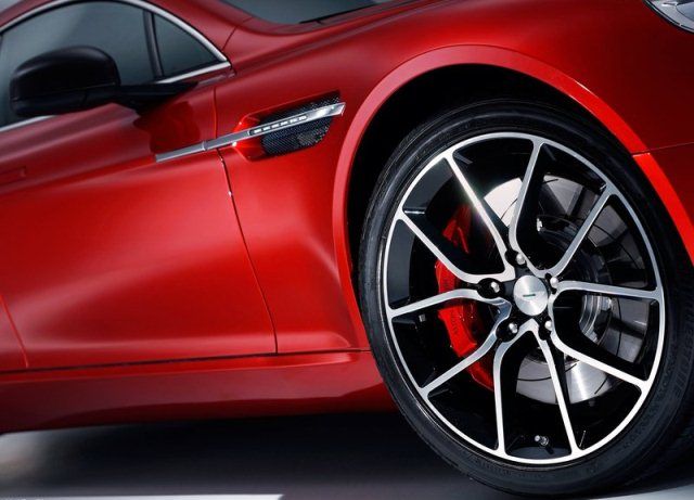 2015_ASTON_MARTIN_RAPIDE_S_rim&wheel_pic-8