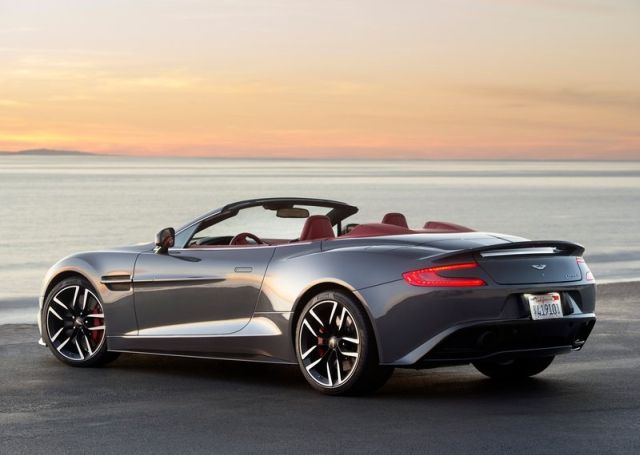 2015 ASTON MARTIN VANQUISH VOLANTE