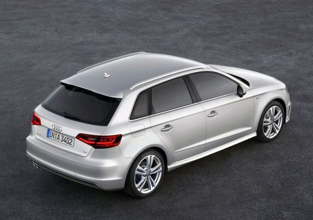 2015_AUDI_A3_S-line_airview_rear_pic-6