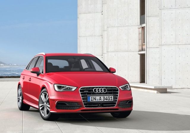 2015_AUDI_A3_S-line_front_pic-11