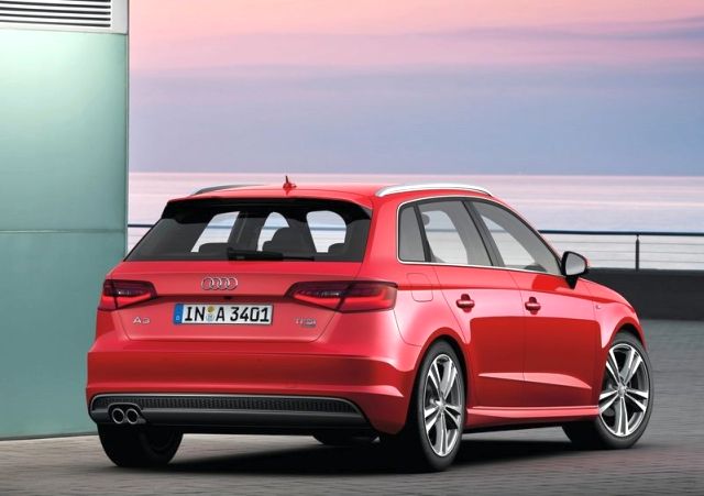 2015_AUDI_A3_Sportback_S-line_rear_pic-5