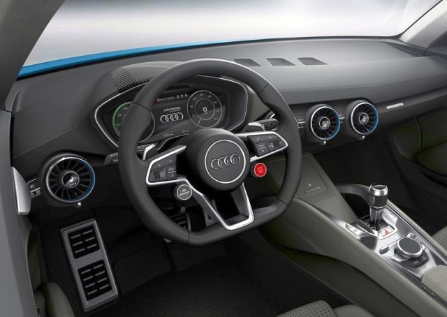 2015_AUDI_ALLROAD_SHOOTING_BRAKE_steeringwheel_pic-7