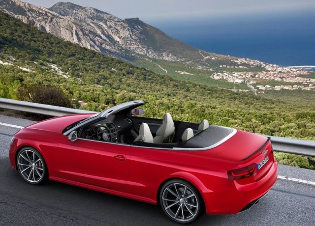 2015 AUDI RS5 Cabrio