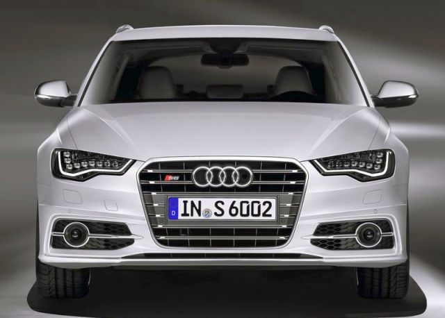 AUDI S6 AVANT white