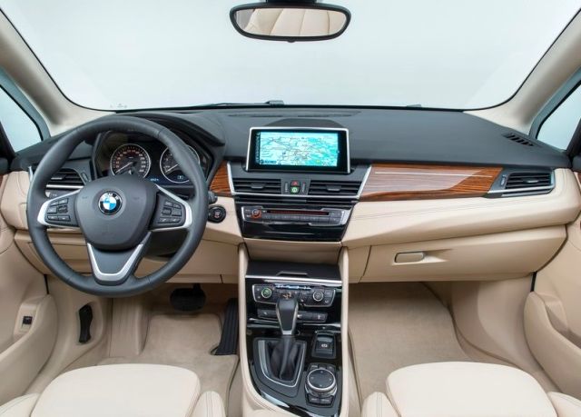 2015 New BMW 2 ACTIVE TOURER