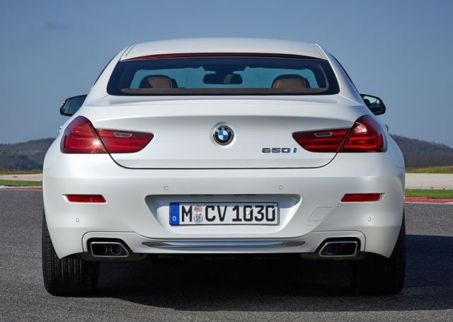 2015_BMW_6_SERIES_GRAN_COUPE_pic-6