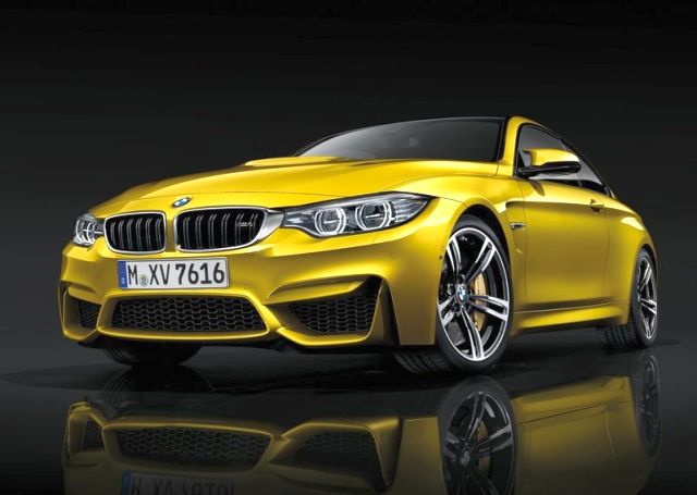 2017_BMW_M4_COUPE_front_pic-2