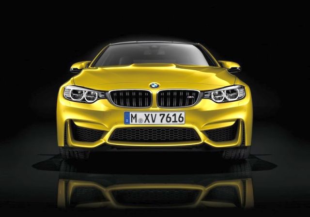 2015 New BMW M4 COUPE