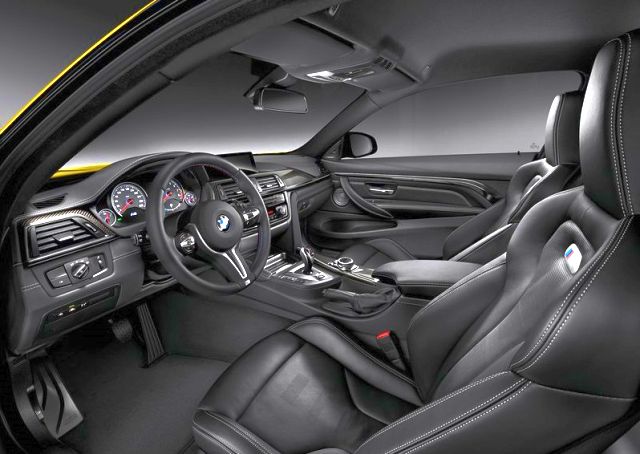 2017_BMW_M4_COUPE_interior_seats_pic-12