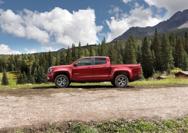 2015_CHEVROLET_COLORADO_profile_pic-7