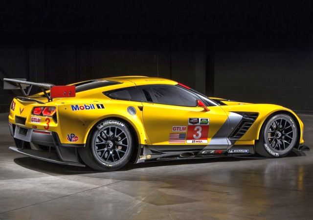 2015_CHEVROLET_CORVETTE_C7.R_rear_pic-3