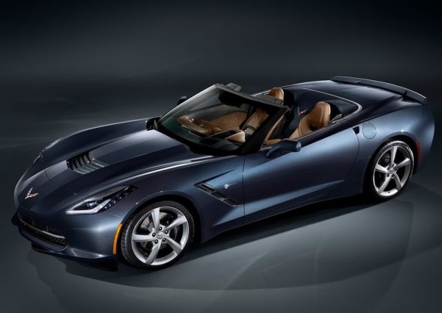 2015_CHEVROLET_CORVETTE_C7_Stingray_Cabrio_pic-2