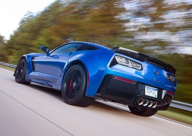 2015_CHEVROLET_CORVETTE_Z06_pic-8