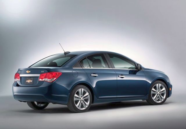 2015 CHEVROLET CRUZE