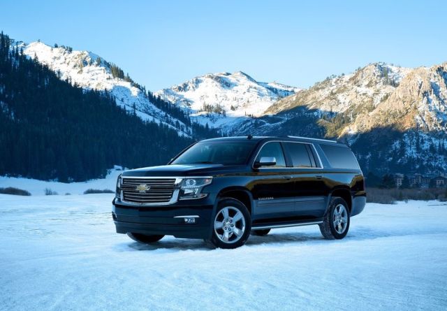 2015 new CHEVROLET SUBURBAN SUV