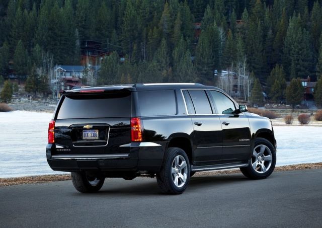 2015 new CHEVROLET SUBURBAN SUV