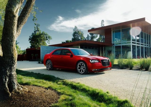 2015 CHRYSLER 300S