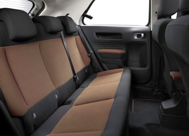 2015_CITROEN_C4_CACTUS_seats_pic-9