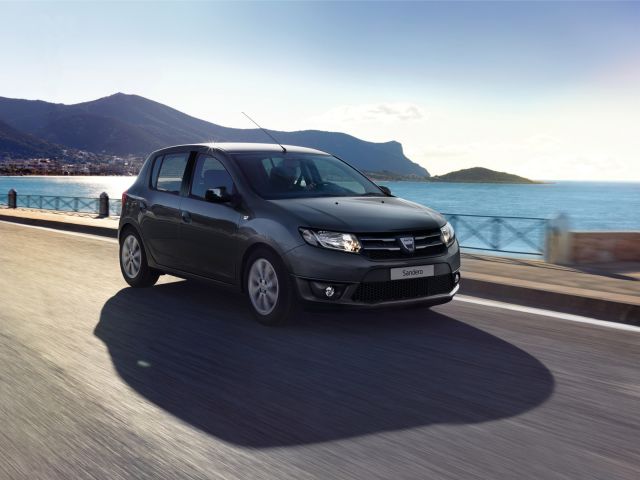 2015 DACIA SANDERO BLACK TOUCH