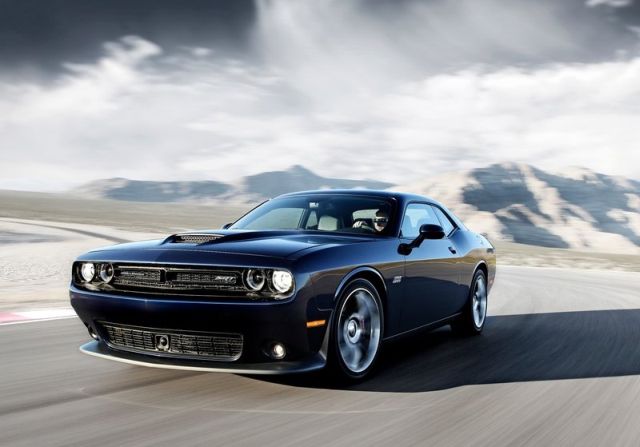 2015 DODGE CHALLENGER SRT