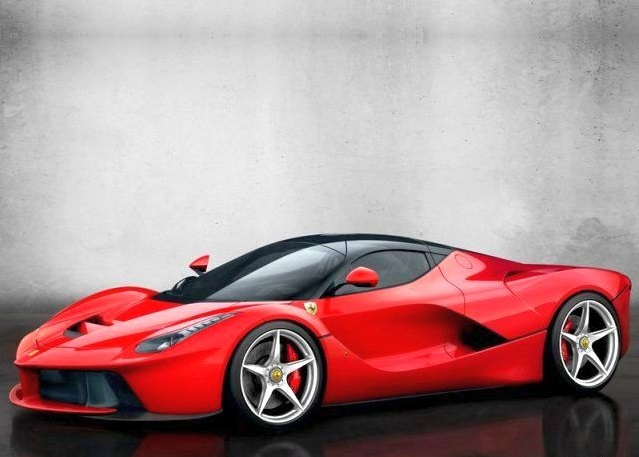 2015_FERRARI_LaFERRARI_front_pic-1