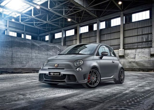 2015 FIAT 695 ABARTH BIPOSTO