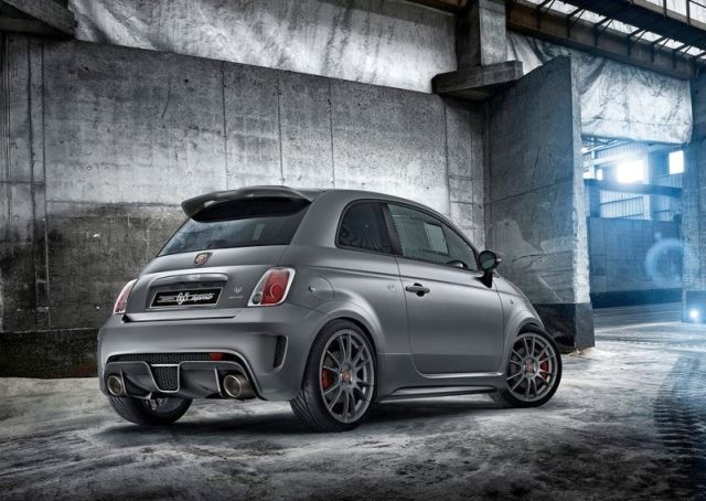 2015 FIAT 695 ABARTH BIPOSTO