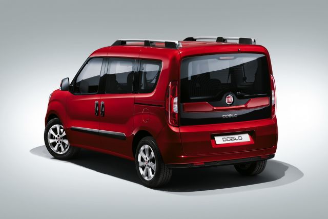 2015_fiat_doblo_combi_pic-4