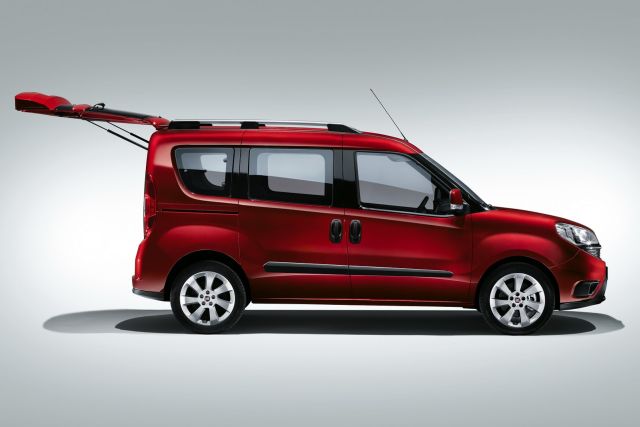 2015_fiat_doblo_combi_pic-5