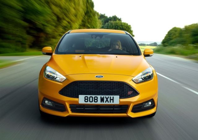 2015_FORD-FOCUS_ST_pic-13