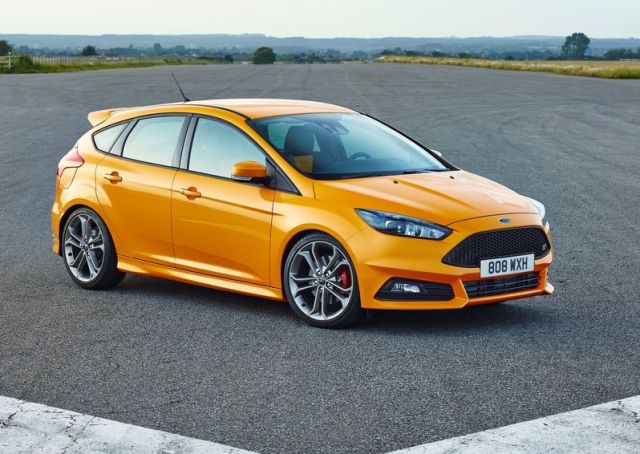 2015_FORD-FOCUS_ST_pic-8