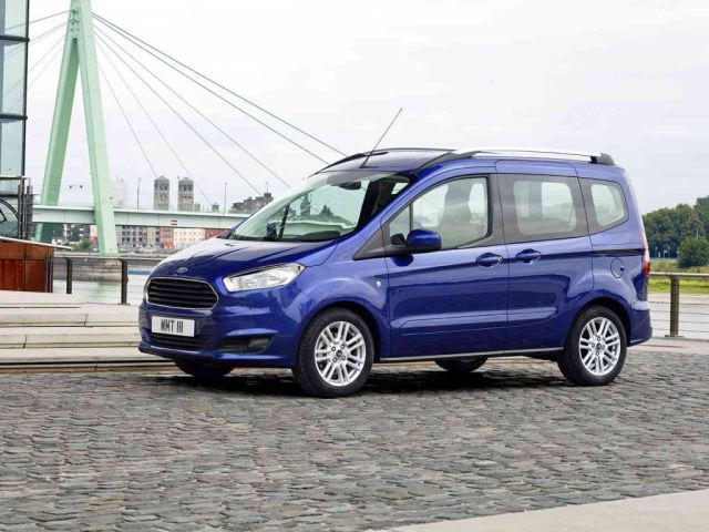 2023 Eylül Ford Tourneo Courier Fiyat Listesi Ne Oldu?