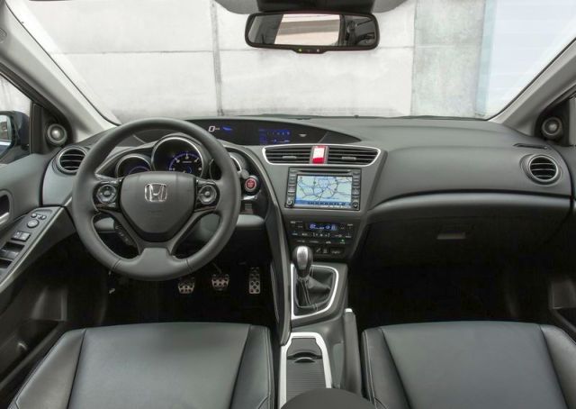 2015 HONDA CIVIC TOURER