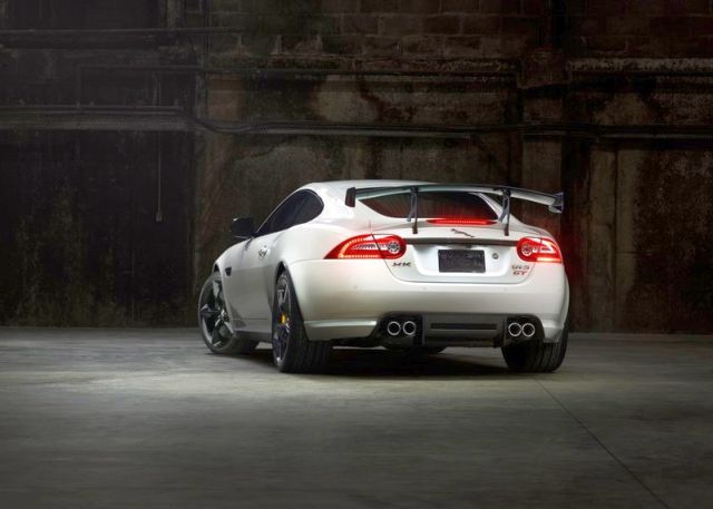 2015_JAGUAR_XKR-S_GT_rear_pic-7