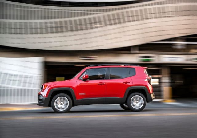 2015_JEEP_RENEGADE_profile_pic-5