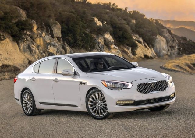 2015 KIA K900