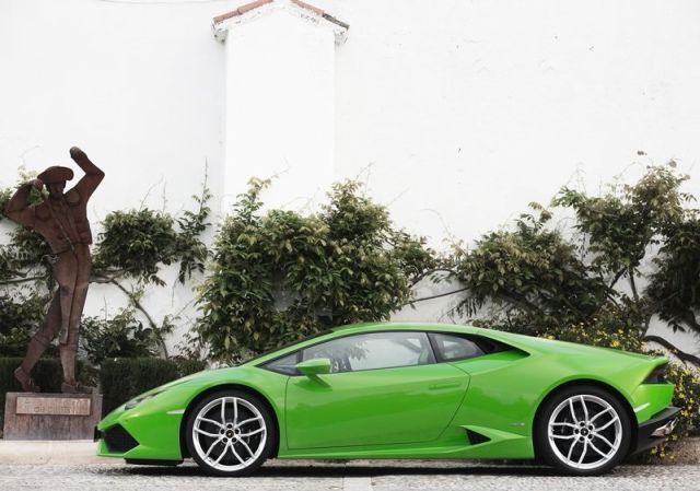 2015_LAMBORGHINI_HURACAN_LP610-4_Green_pic-6