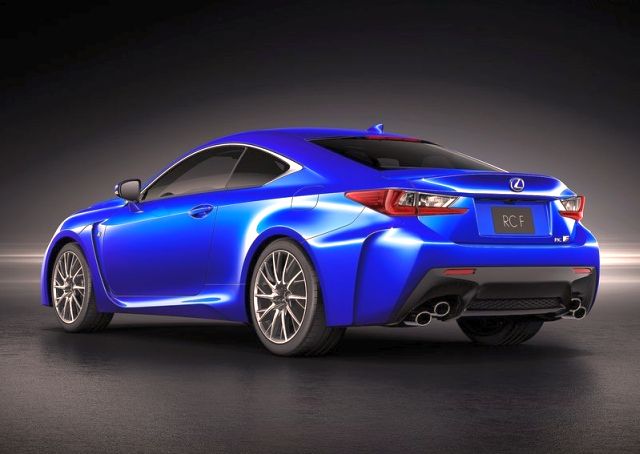 2015_LEXUS_RC-F_rear_pic-2