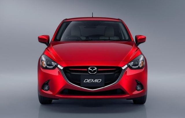 2015 MAZDA 2