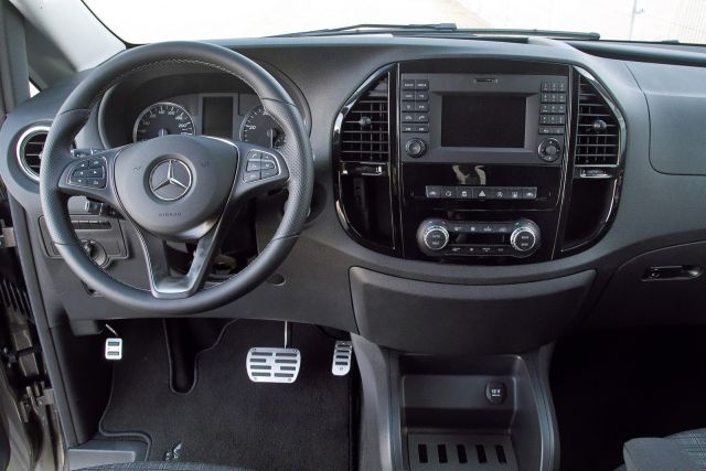 2015 MERCEDES VITO TOURER tuned by HARTMANN