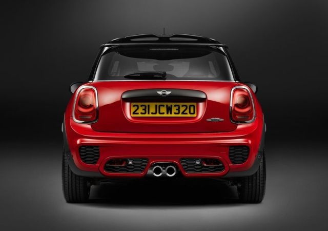 2015_MINI_COOPER_JOHN_COOPER_WORKS_pic-6