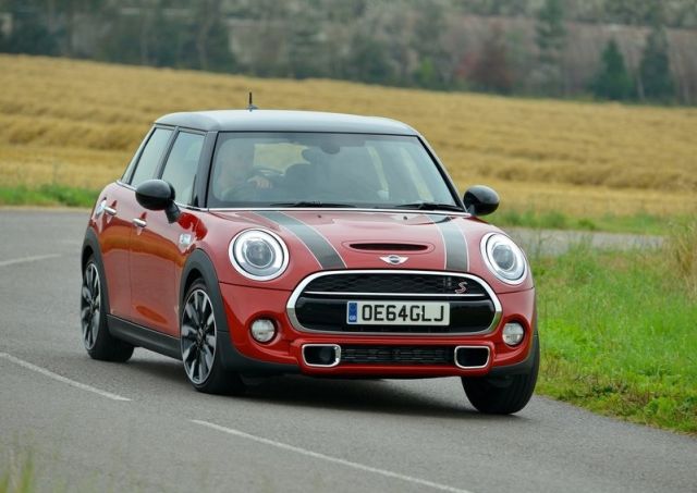 2015 MINI COOPER S 5 Door