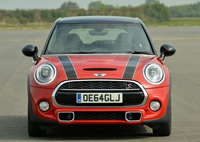 2015 MINI COOPER S 5 Door