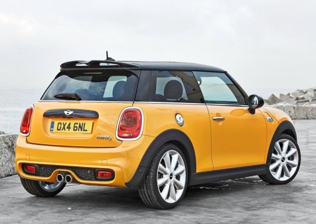 2015 New MINI COOPER S