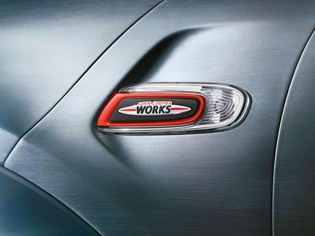 2015_MINI_JOHN_COOPER_WORKS_LOGO_pic-7